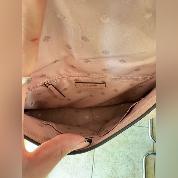 Kate Spade New York Pebbled Leather Flap Crossbody Saddle Bag Pink - Picture 7 of 8